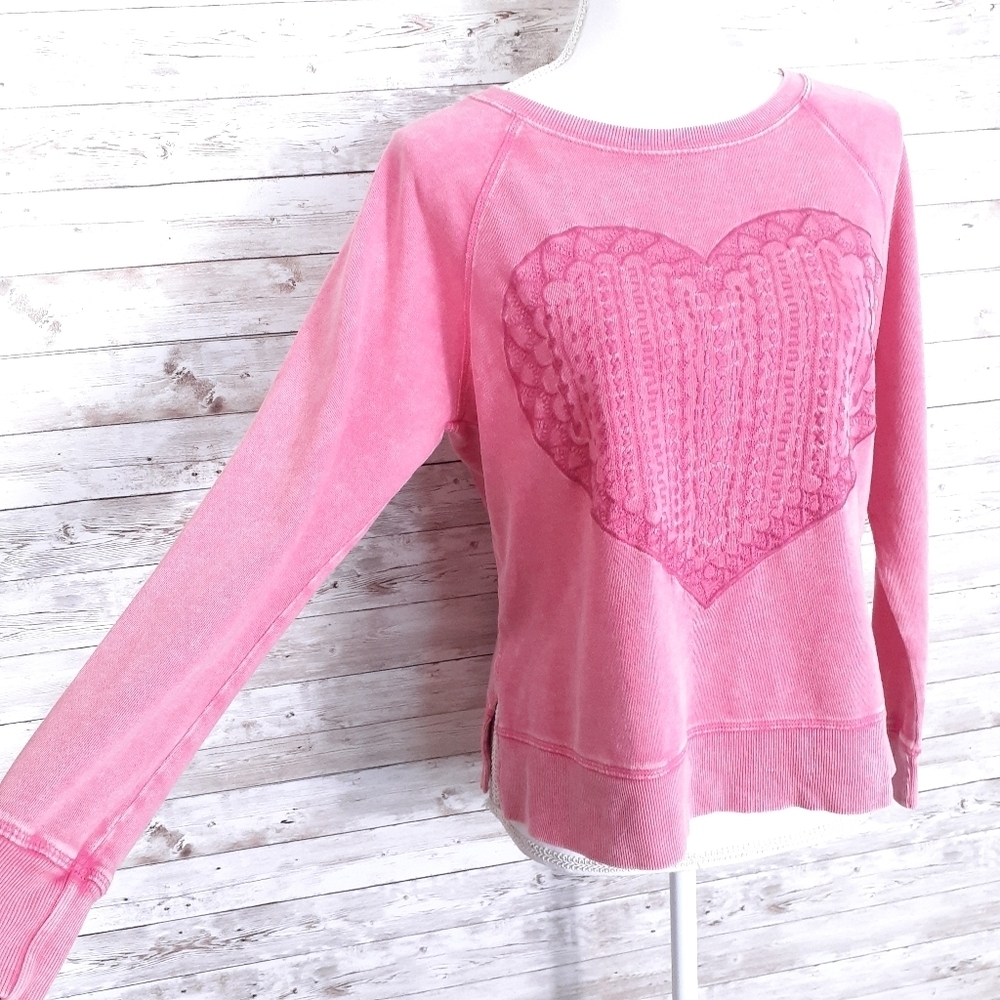 Style & Co Sweatshirt Heart Pink Love 958 - Picture 2 of 6